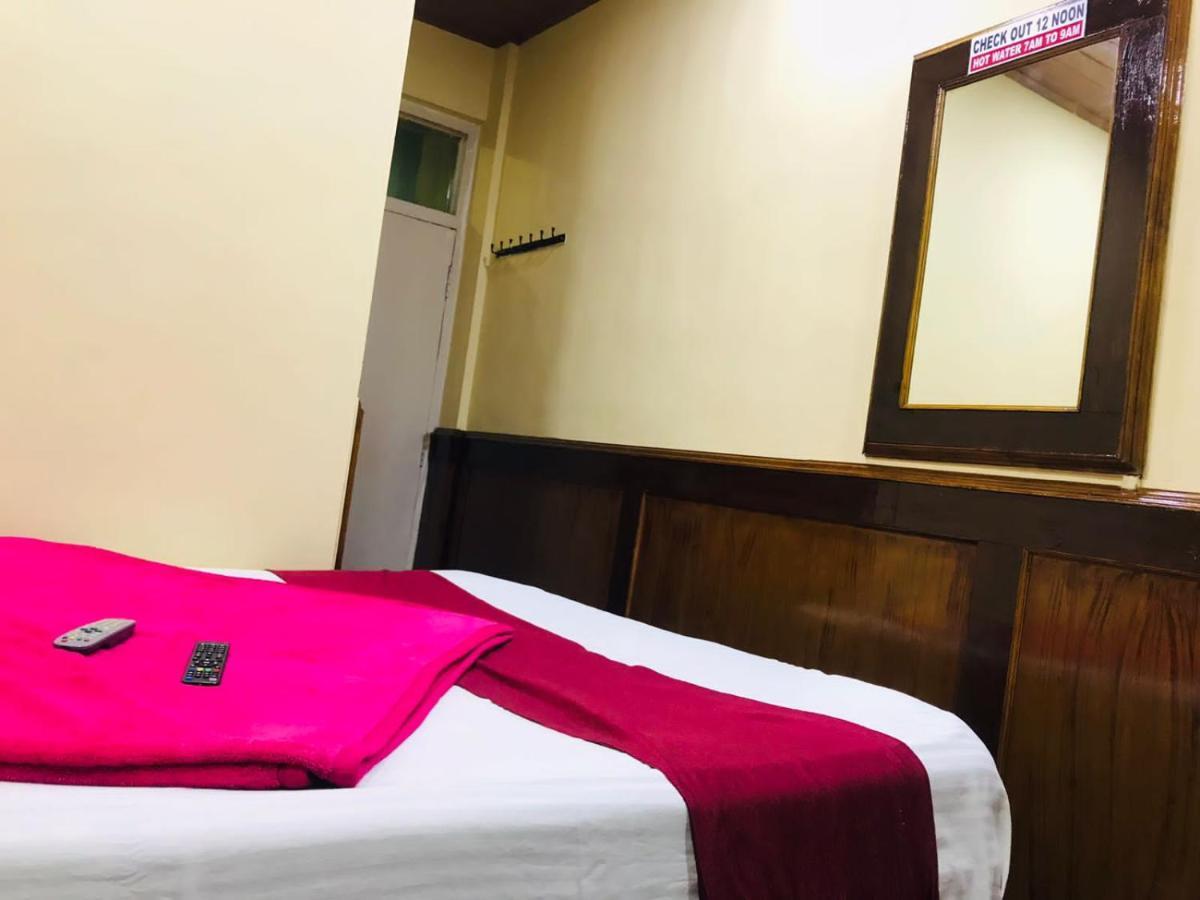 Hotel Mystique Inn Ooty Ngoại thất bức ảnh