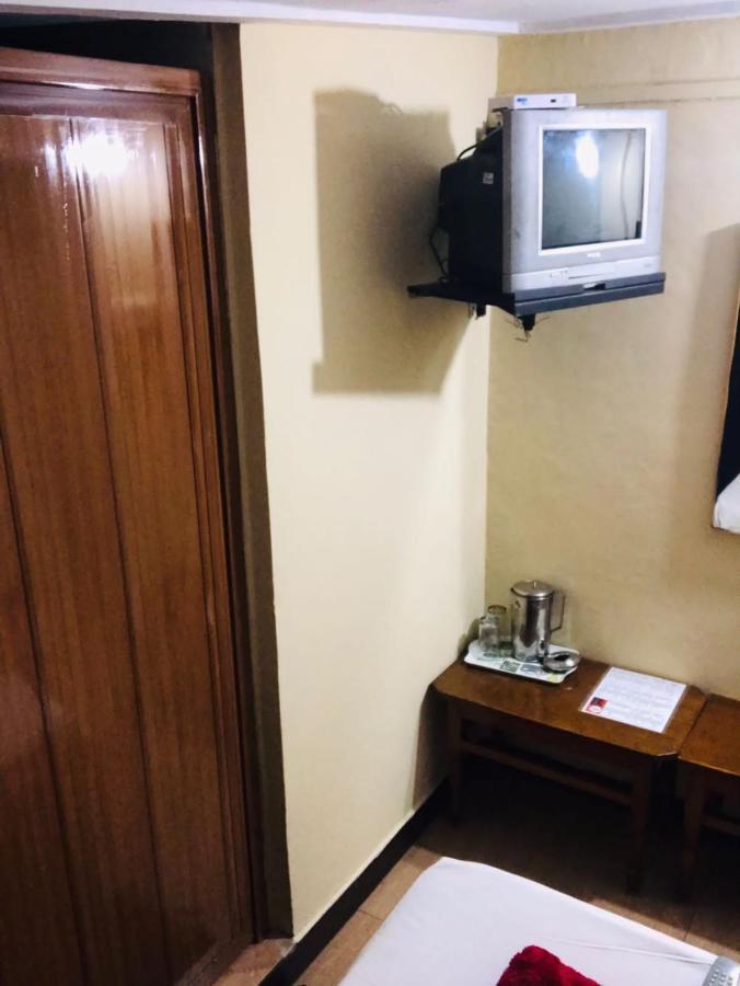 Hotel Mystique Inn Ooty Ngoại thất bức ảnh
